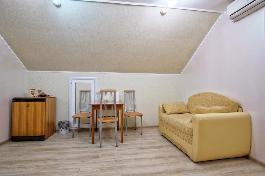 Фото Три Звезды