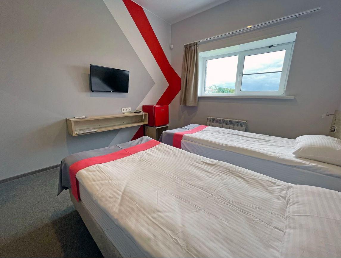 Фото Wake Hotel 1