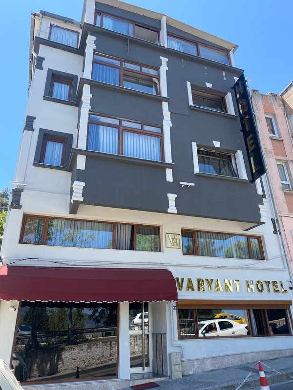 Гостиница Varyant Hotel в Конаке