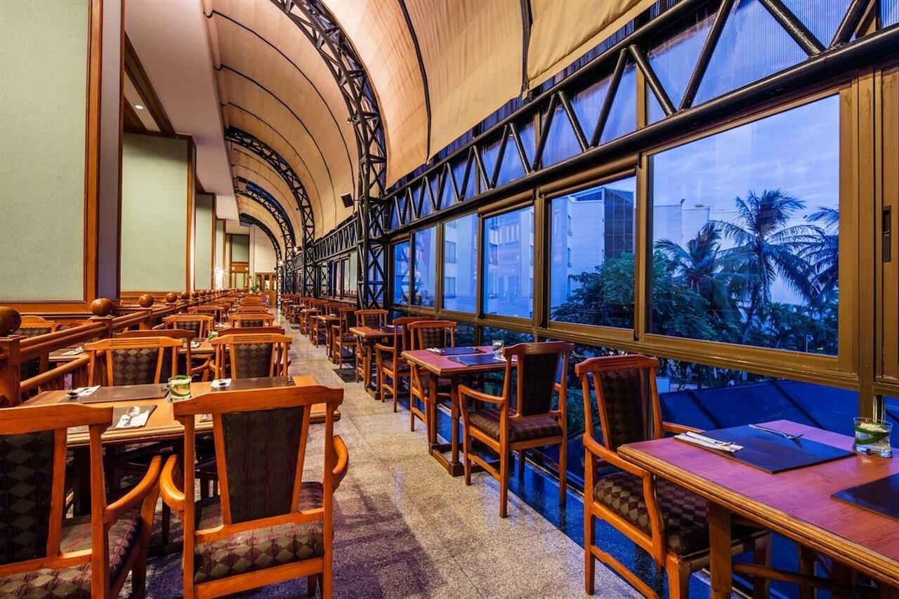 Фото Cholchan Pattaya Beach Resort