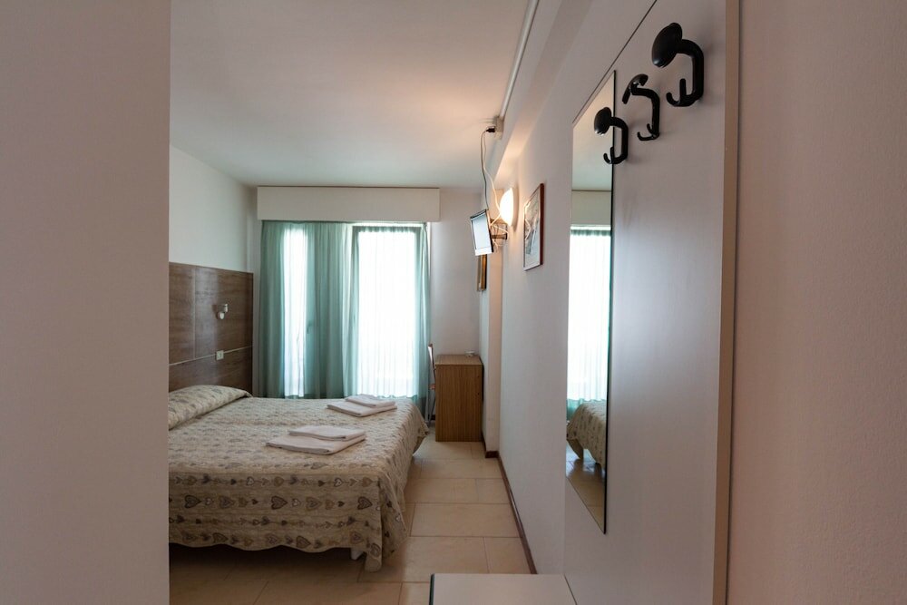 Фото Hotel Ambra