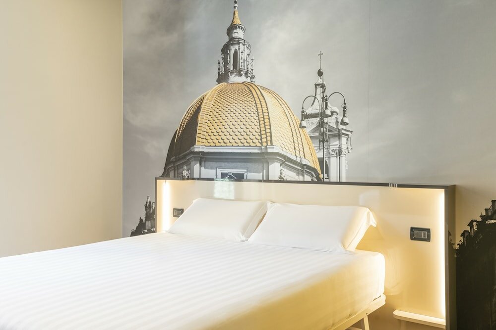 Фото B&B Hotel Roma Tuscolana San Giovanni