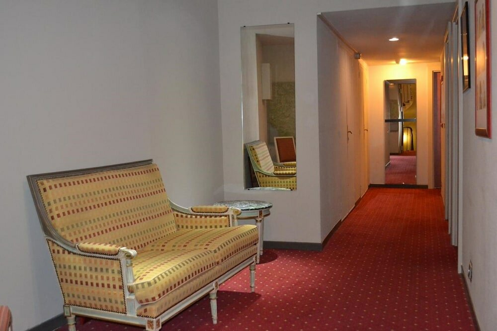 Фото Hotel Saint Ferreol