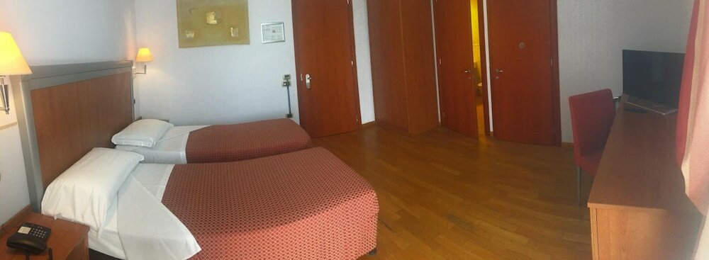 Фото West Florence Hotel