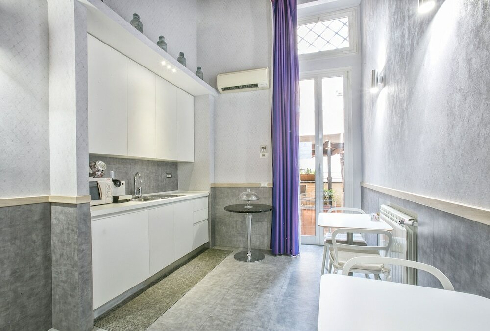 Фото History Suite