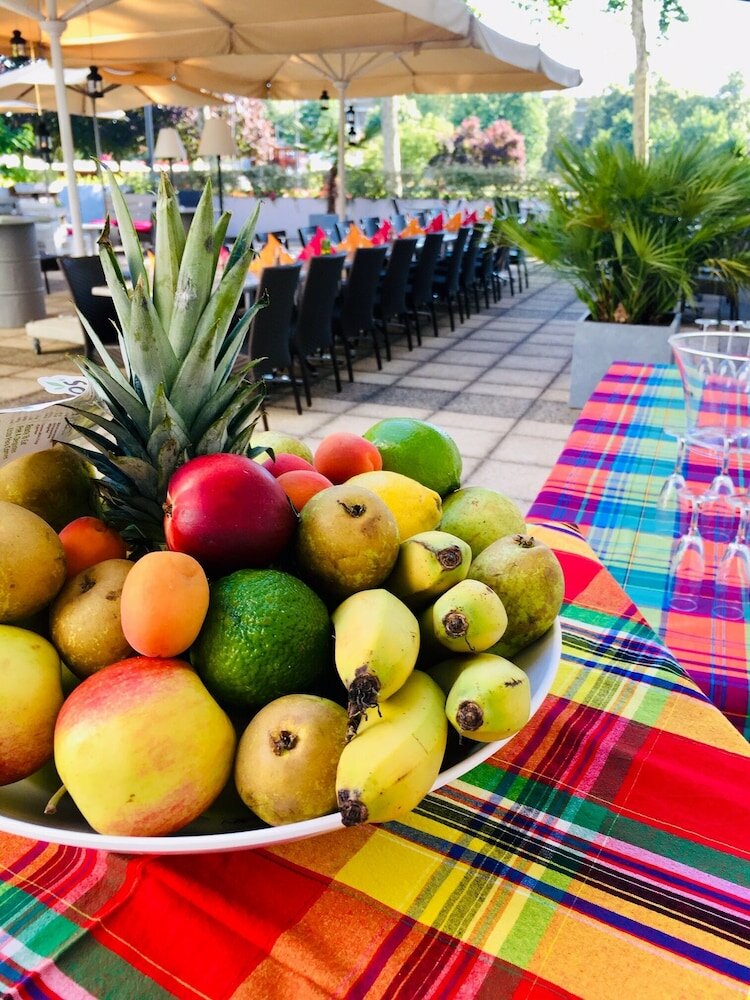 Фото Campanile Reims Centre Cathedrale