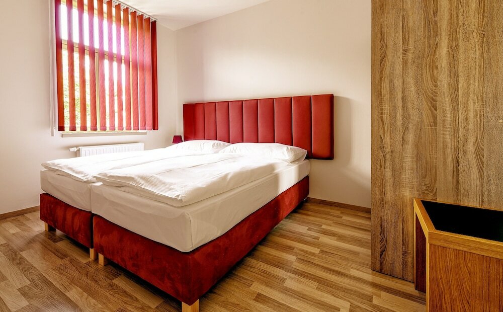 Фото Hotel Otakar