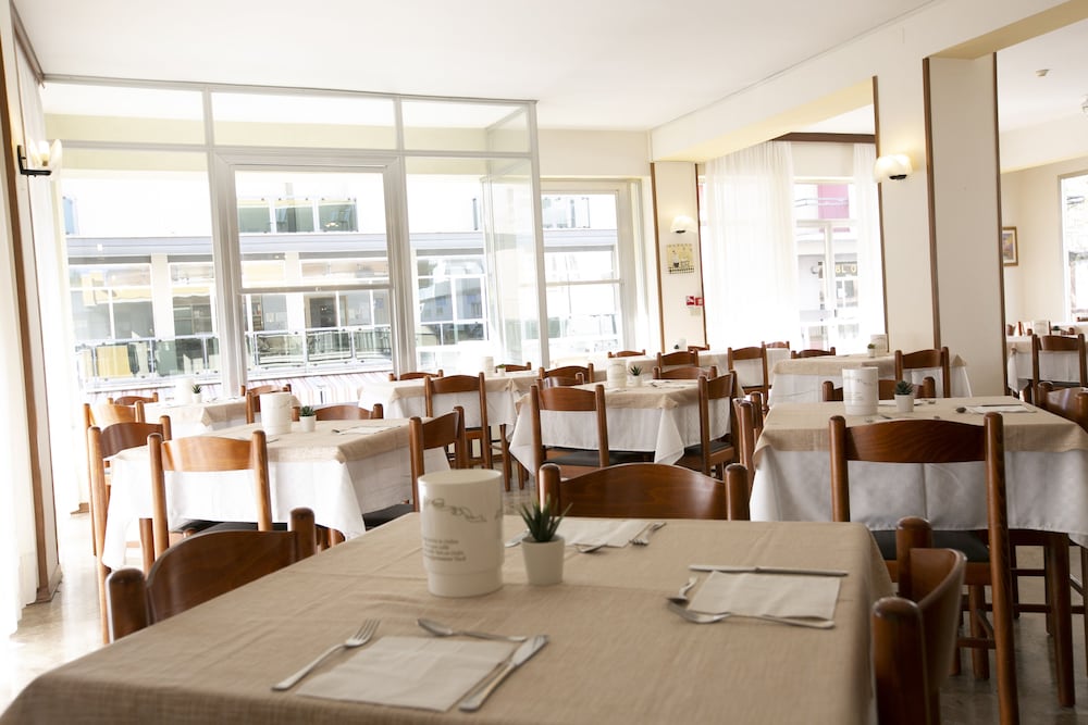 Фото Hotel Ischia