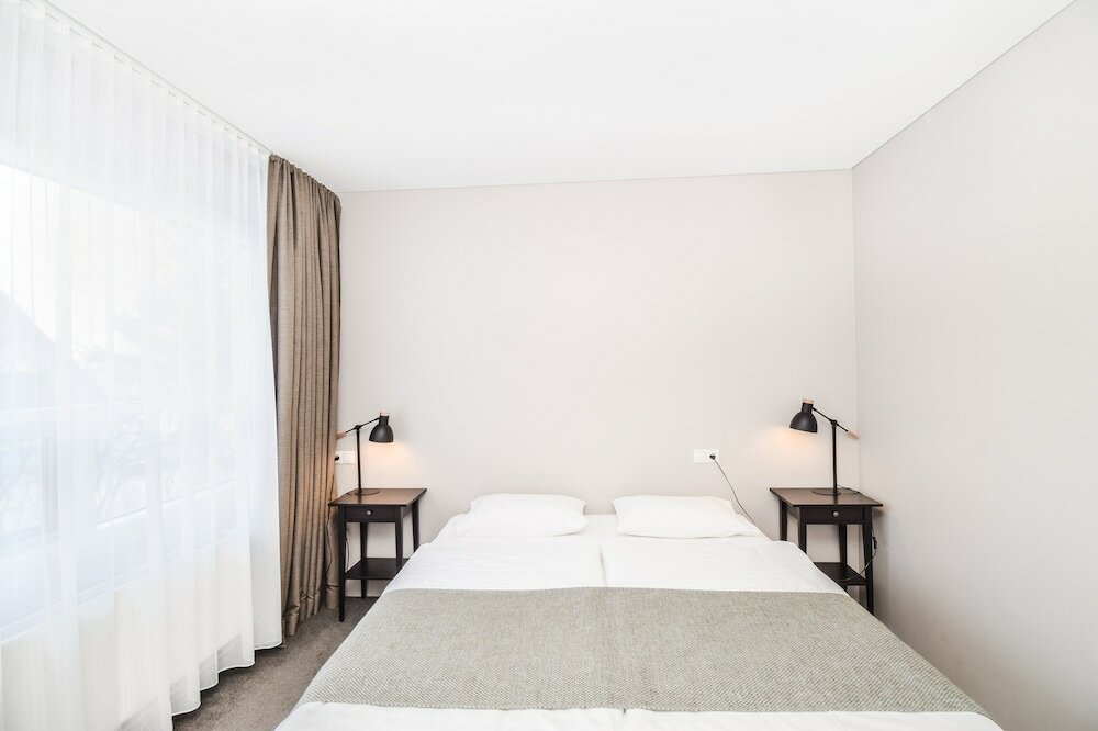 Фото Bella Apartments & Rooms