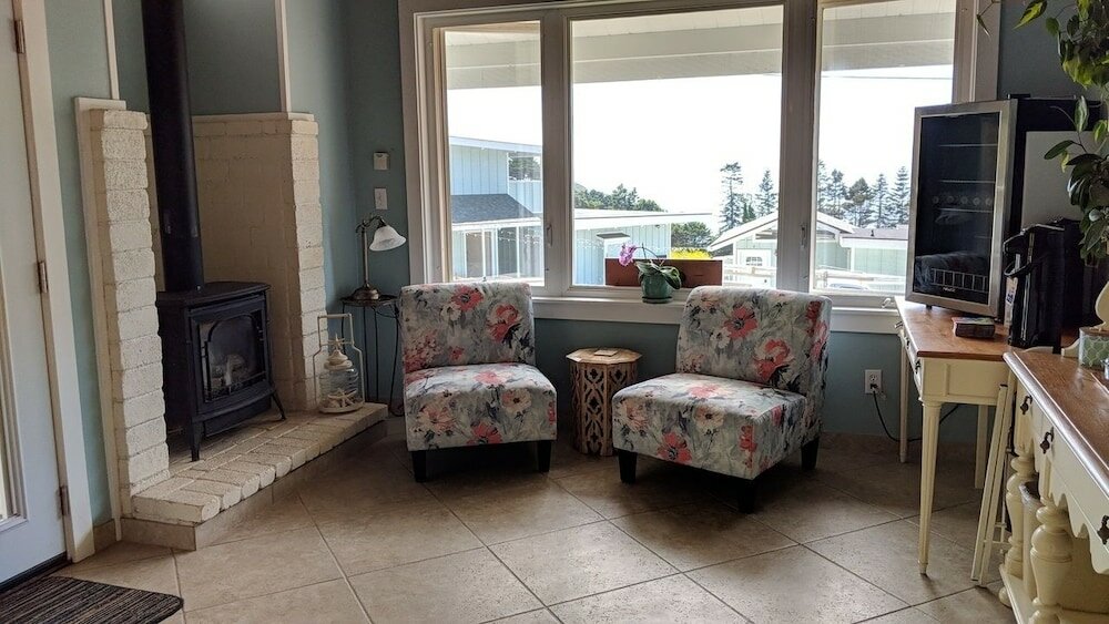 Фото Seafoam Lodge