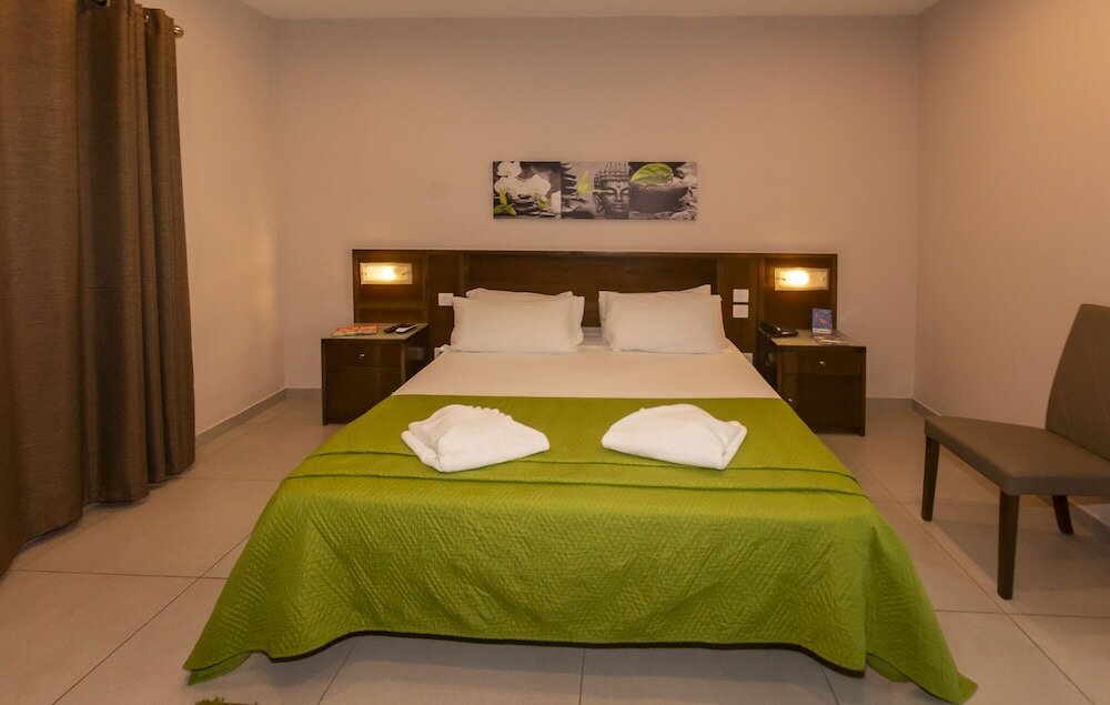 Фото Cerviola Hotel