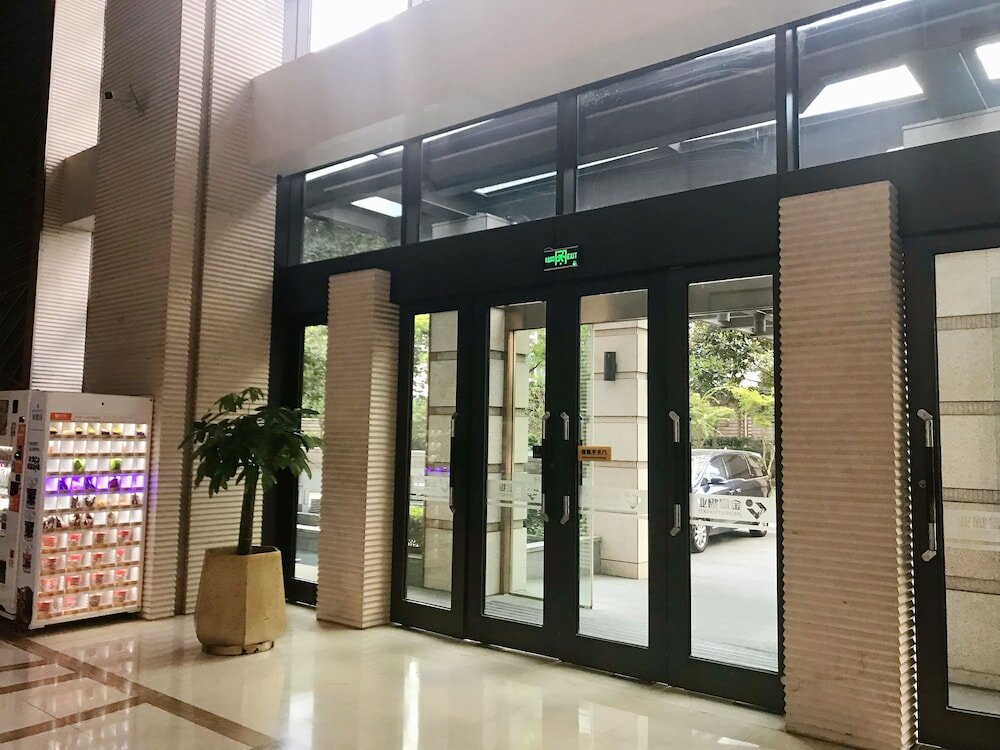 Фото Jing'an Ziyuan Apartment Hotel