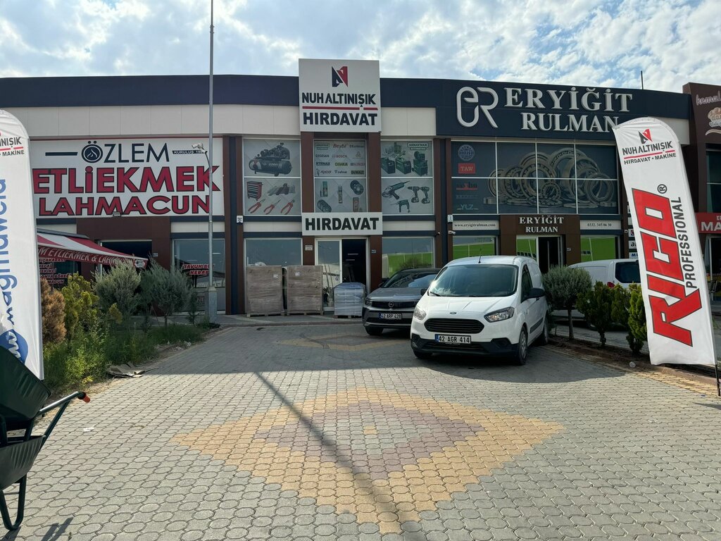 Hardware market Nuh Altinisik Hardware, Konya, photo
