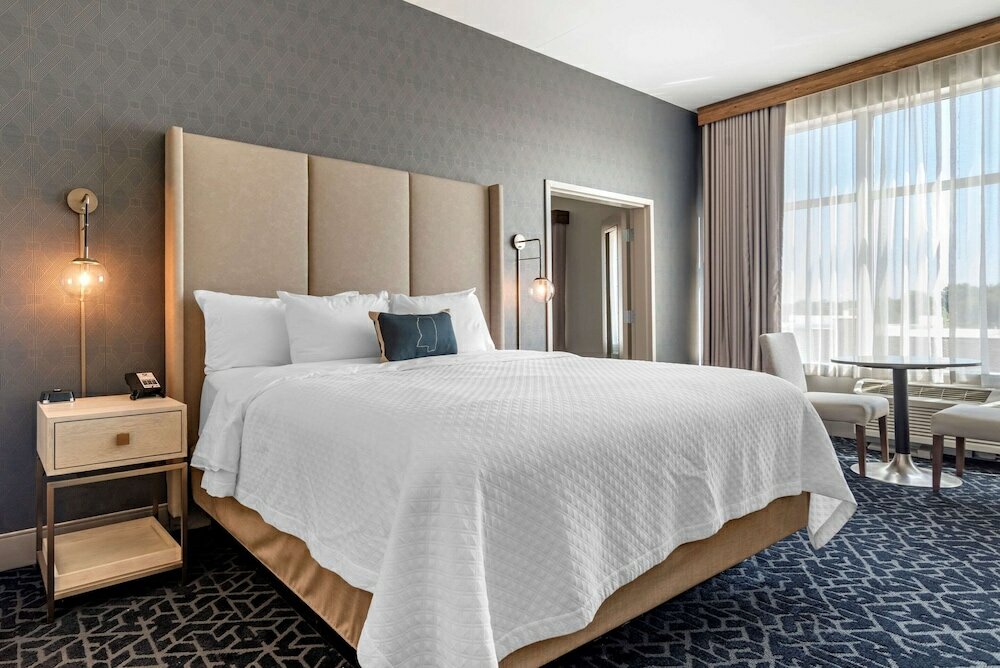 Фото Lyric Hotel West End, Ascend Hotel Collection
