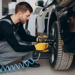 Tire service Jackson Tyres, Dubai, photo