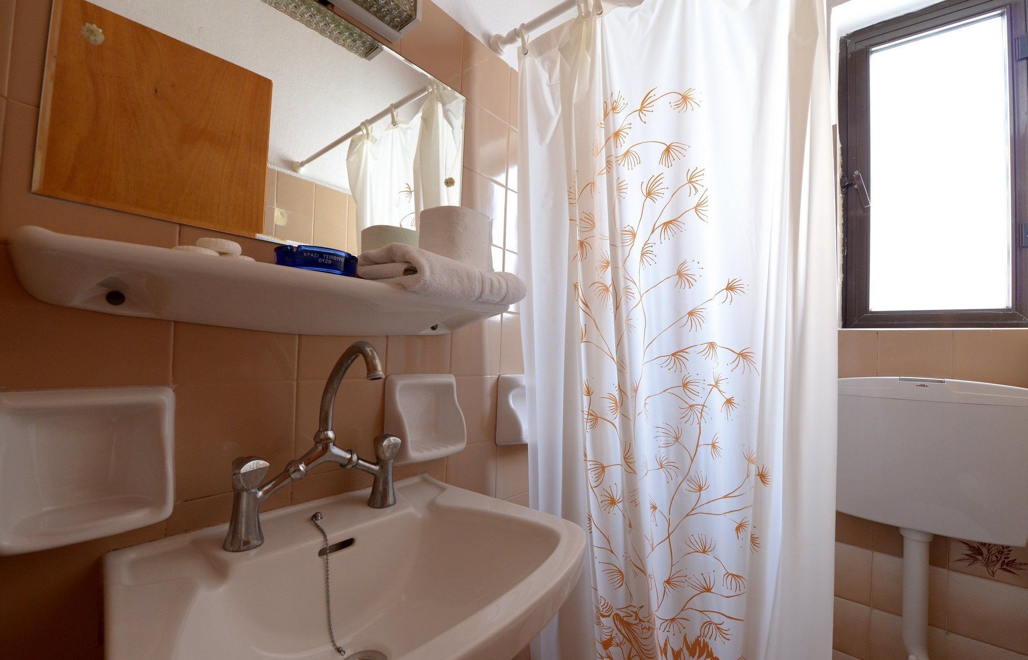 Фото Отель Pharos Rooms