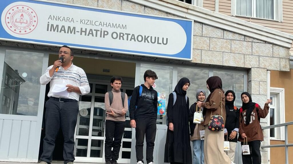 School Imam Hatip Middle School, Kizilcahamam, photo
