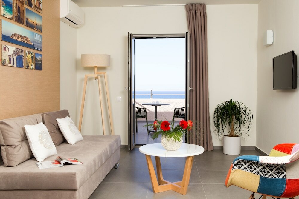 Фото Sundance Apartments and Suites