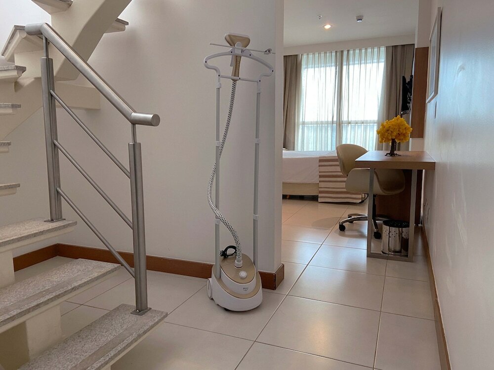 Фото Athos Bulcão Hplus Executive