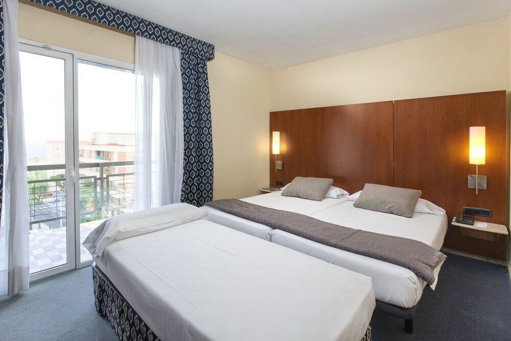 Фото Hotel Astari