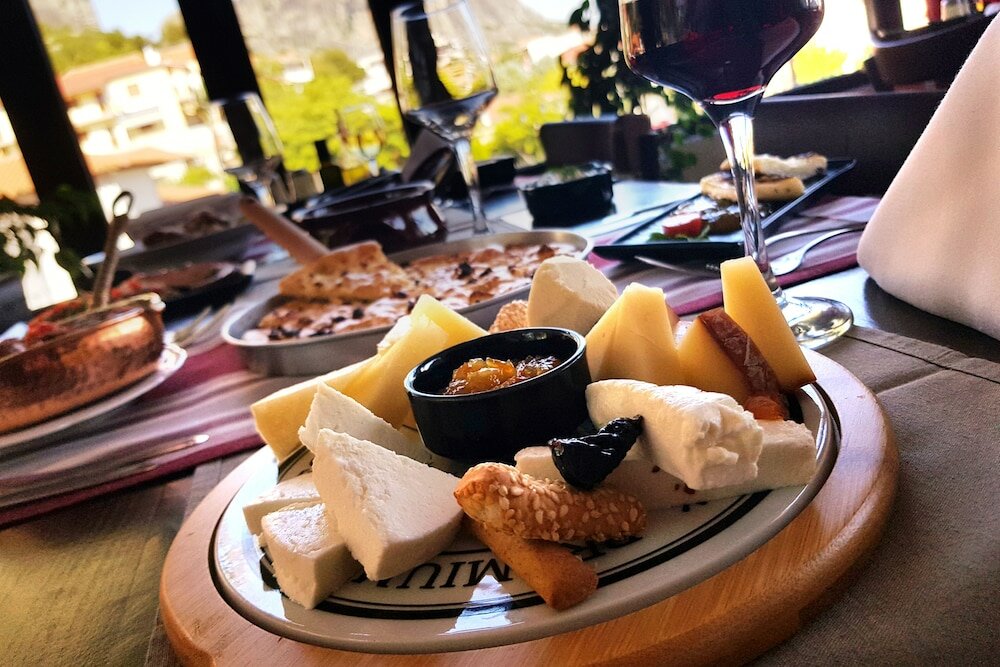 Фото Theatro Hotel Odysseon