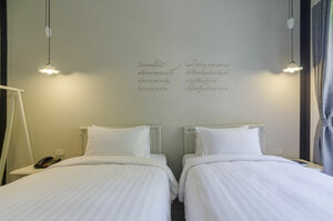 The Raweekanlaya Hotel Bangkok (Bangkok, 164-172 Krung Kasem Road, Bang Khun Phrom, Phra Nakhon), hotel