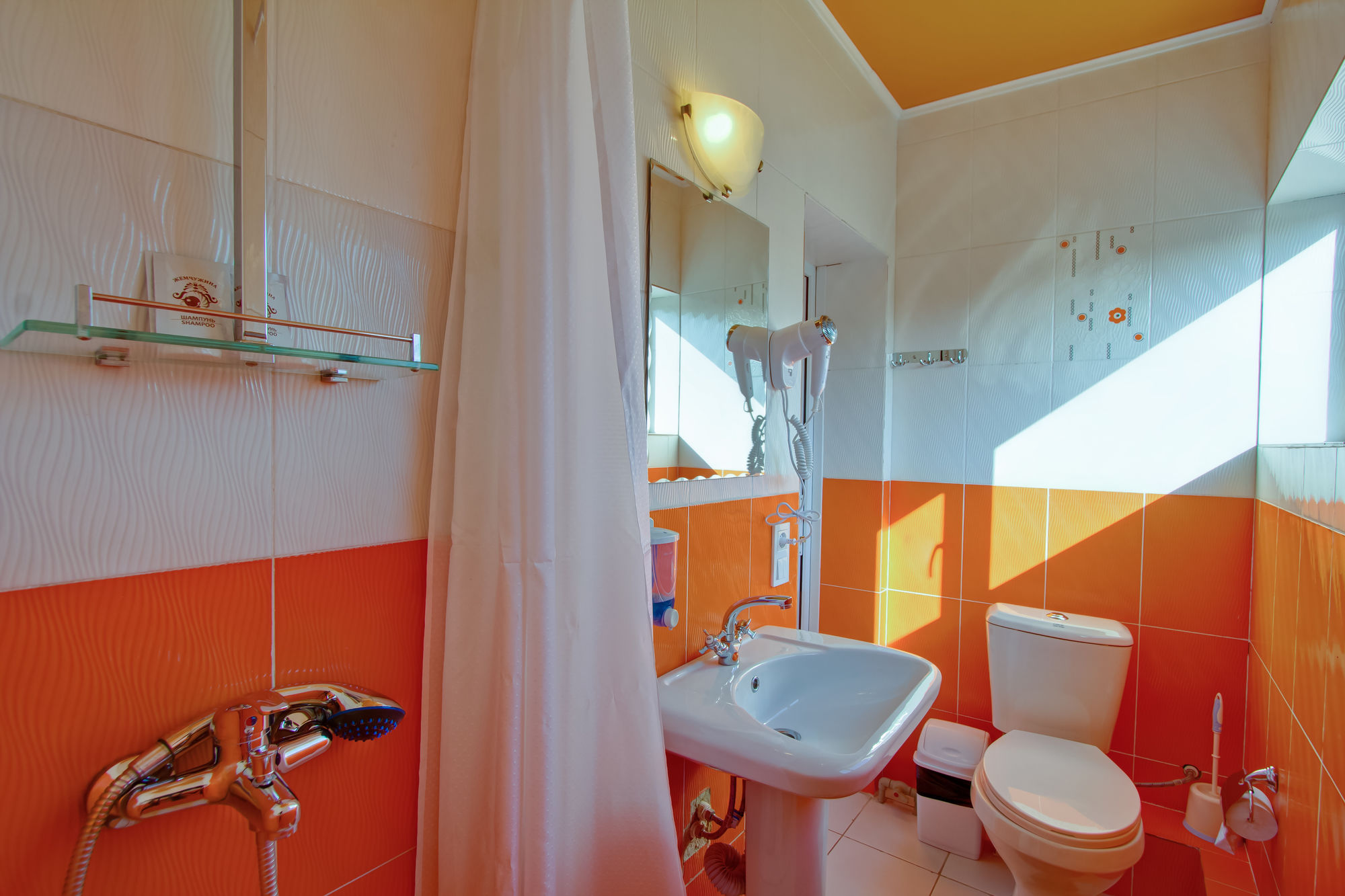 Фото Kausar Hotel