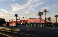 Фото Holiday Inn & Suites Phoenix Airport North, an Ihg Hotel