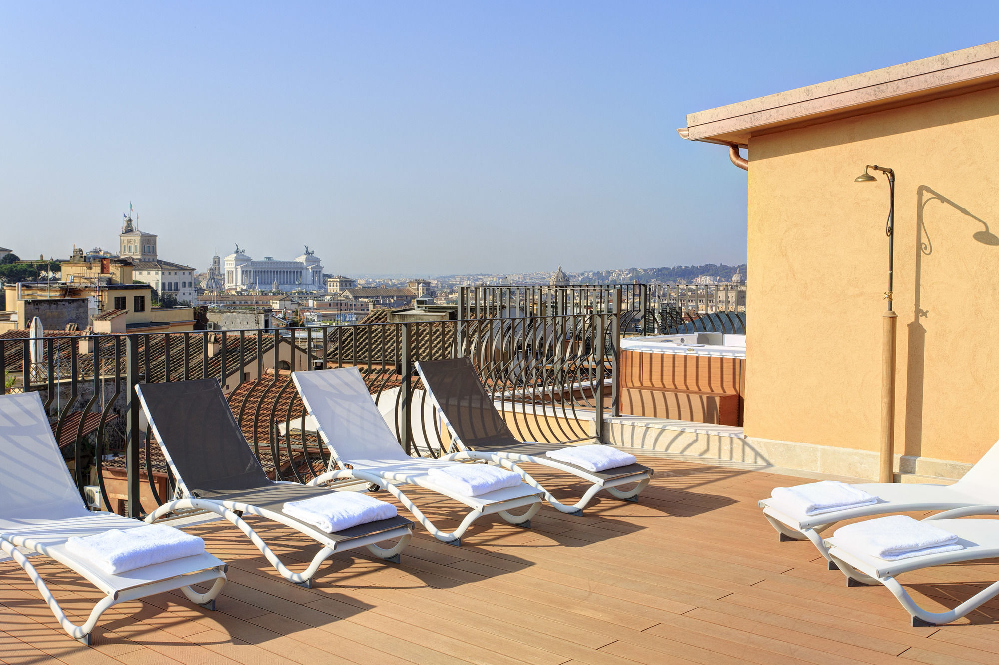 Фото Hotel Degli Artisti