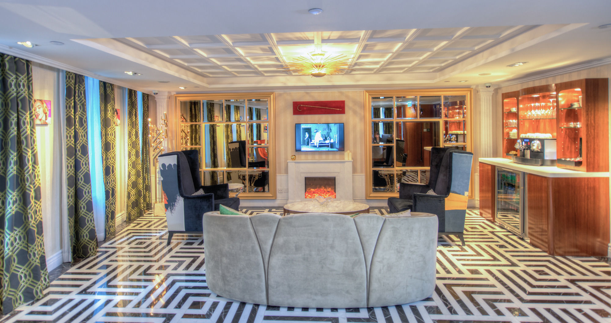 Фото Madera Hollywood