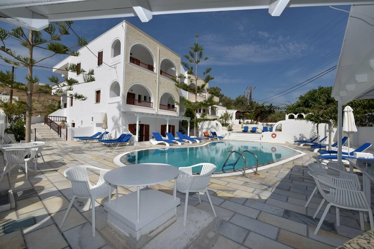 Фото Sunflower Santorini