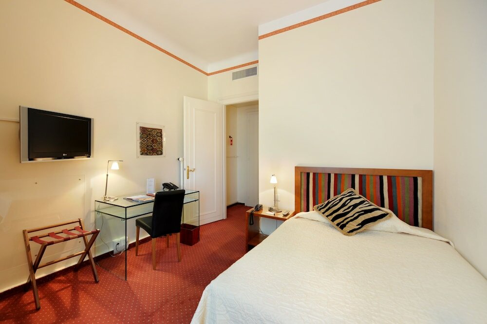 Фото Hotel Victoria