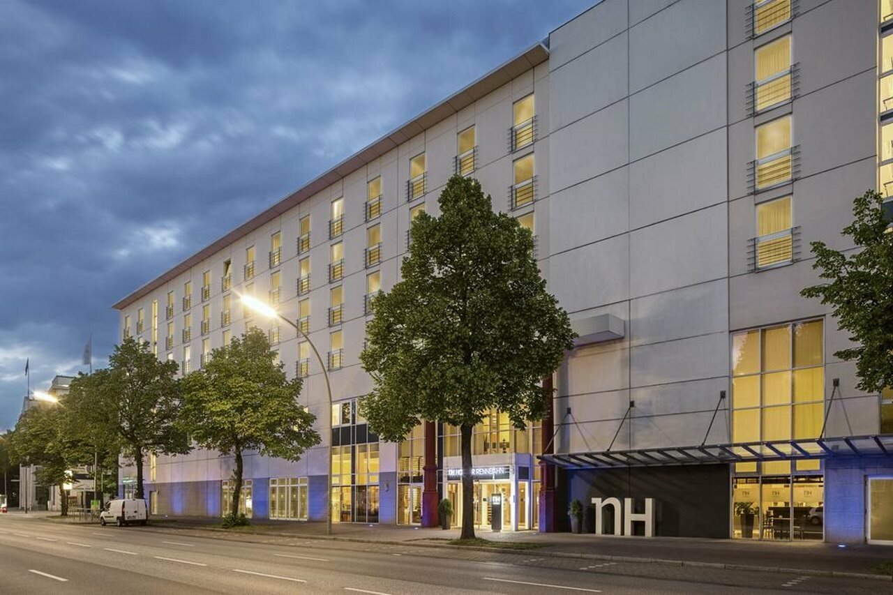 Фото отеля 1