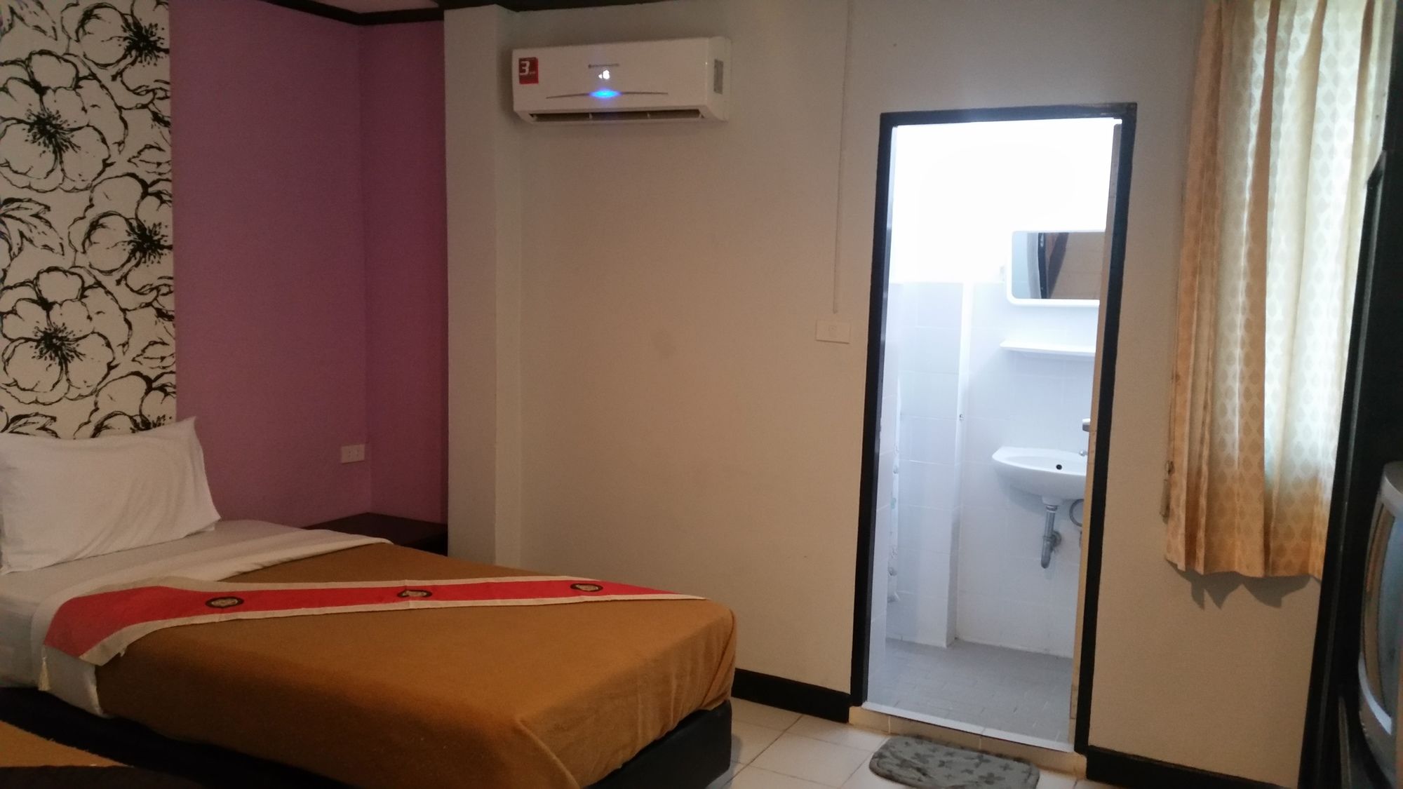 Фото BarFly Pattaya