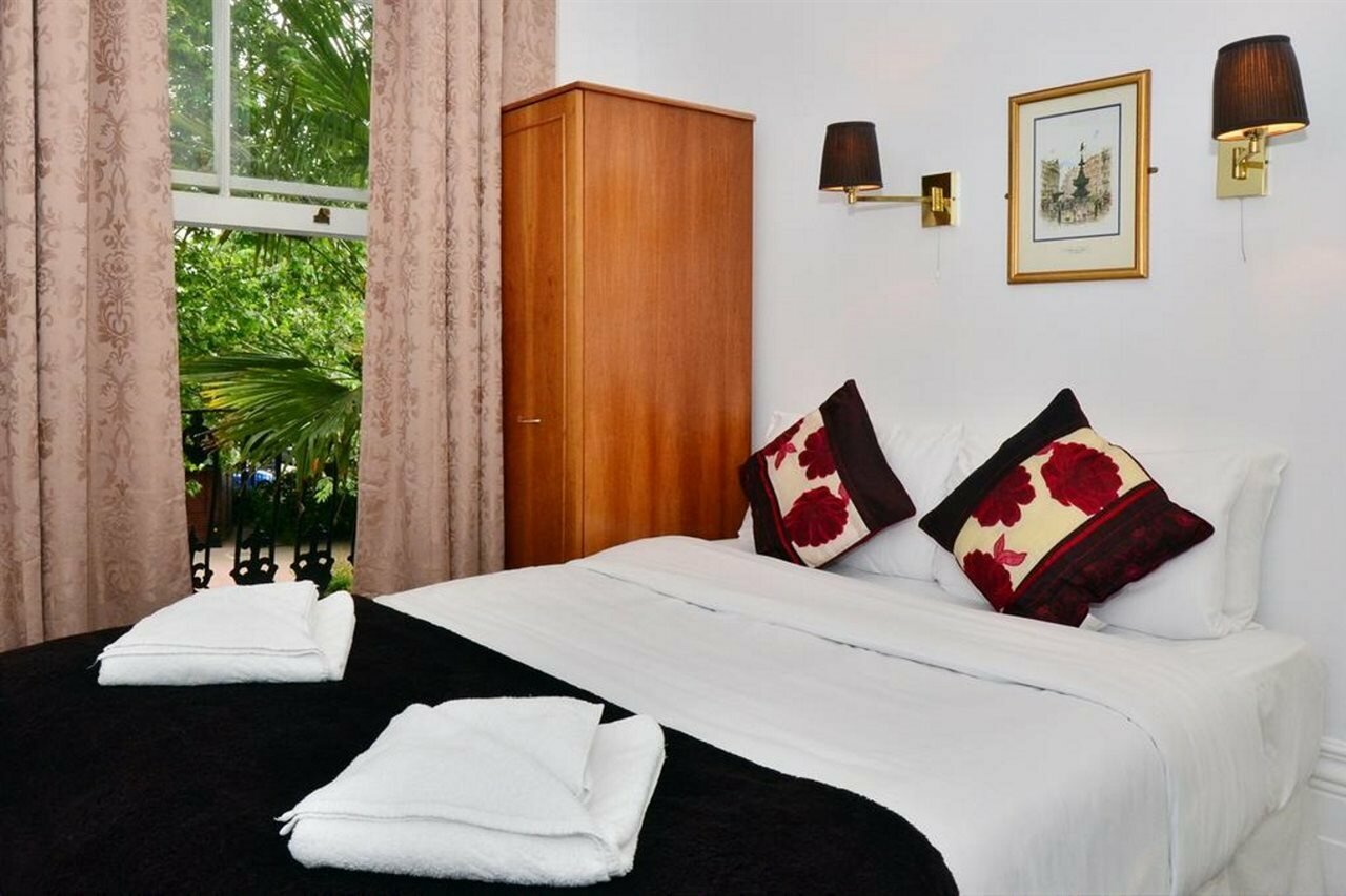 Фото Norfolk Inn Paddington