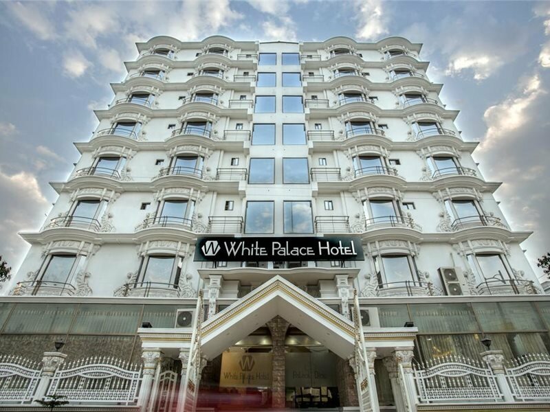 Фото White Palace Hotel