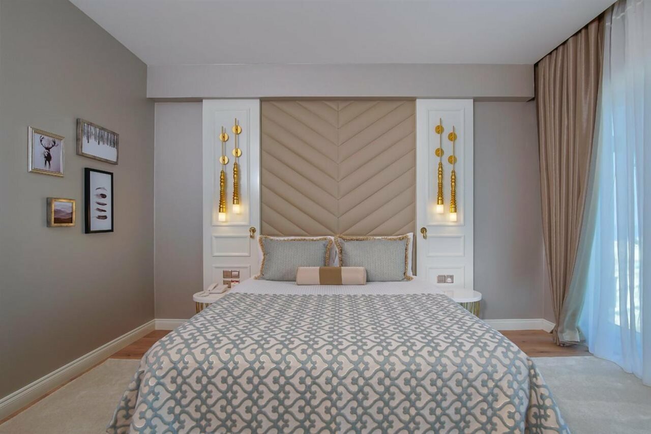 Фото Limak Cyprus Deluxe Hotel