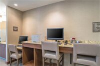 Фото Comfort Suites