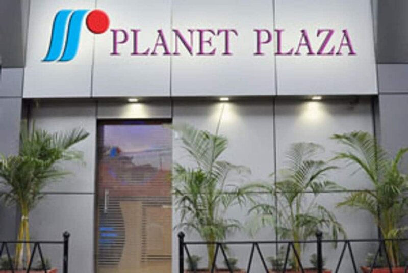 Гостиница Hotel Planet Plaza в Мумбаи