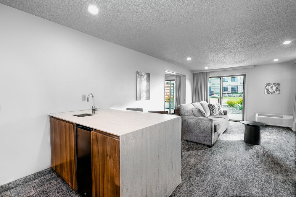 Фото Ruby River Hotel