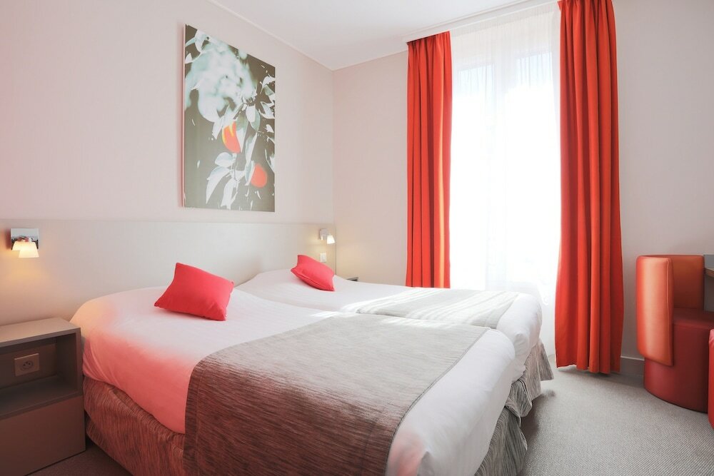 Фото Hotel de la Fontaine