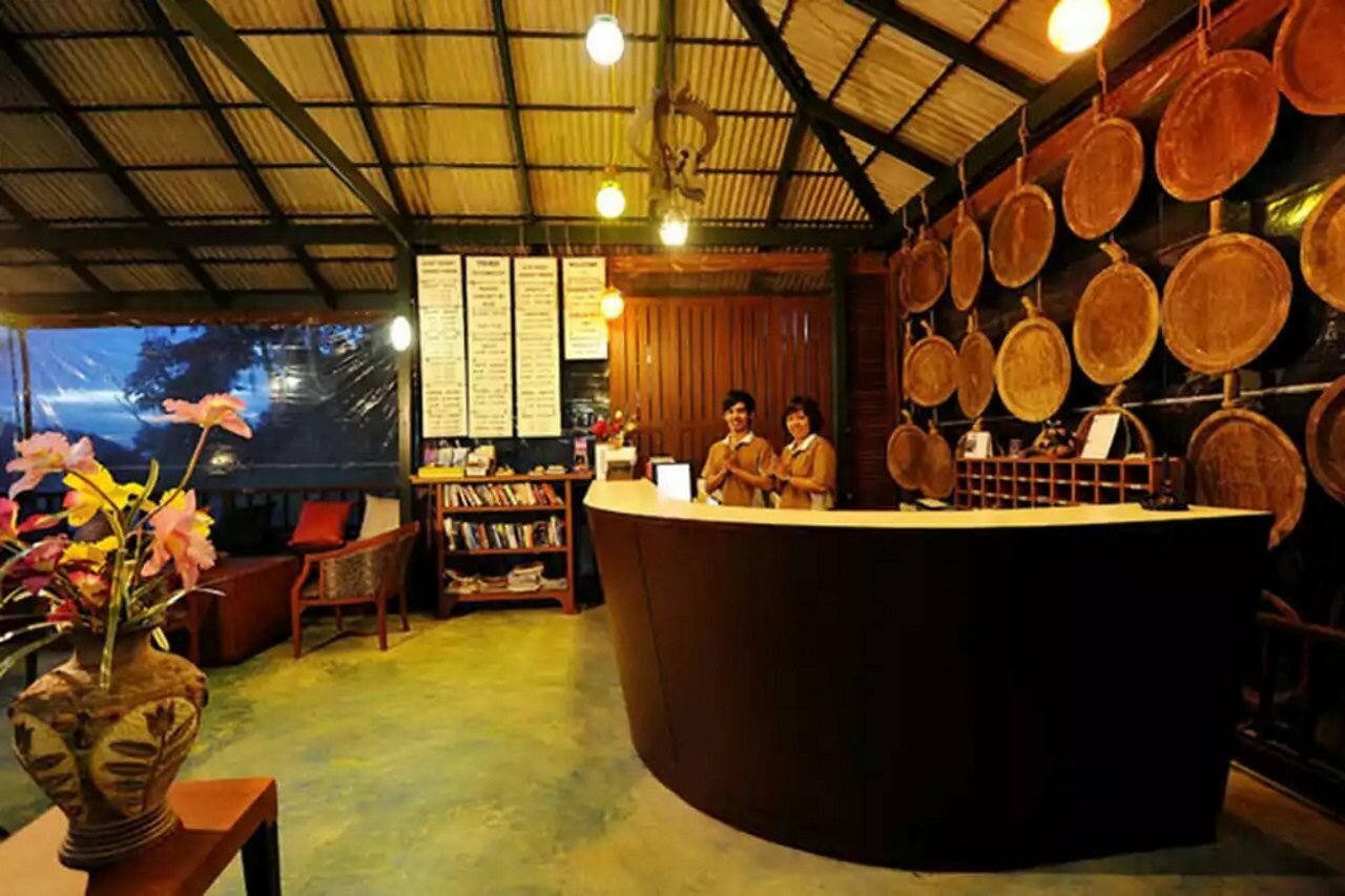 Фото Phi Phi Arboreal Resort