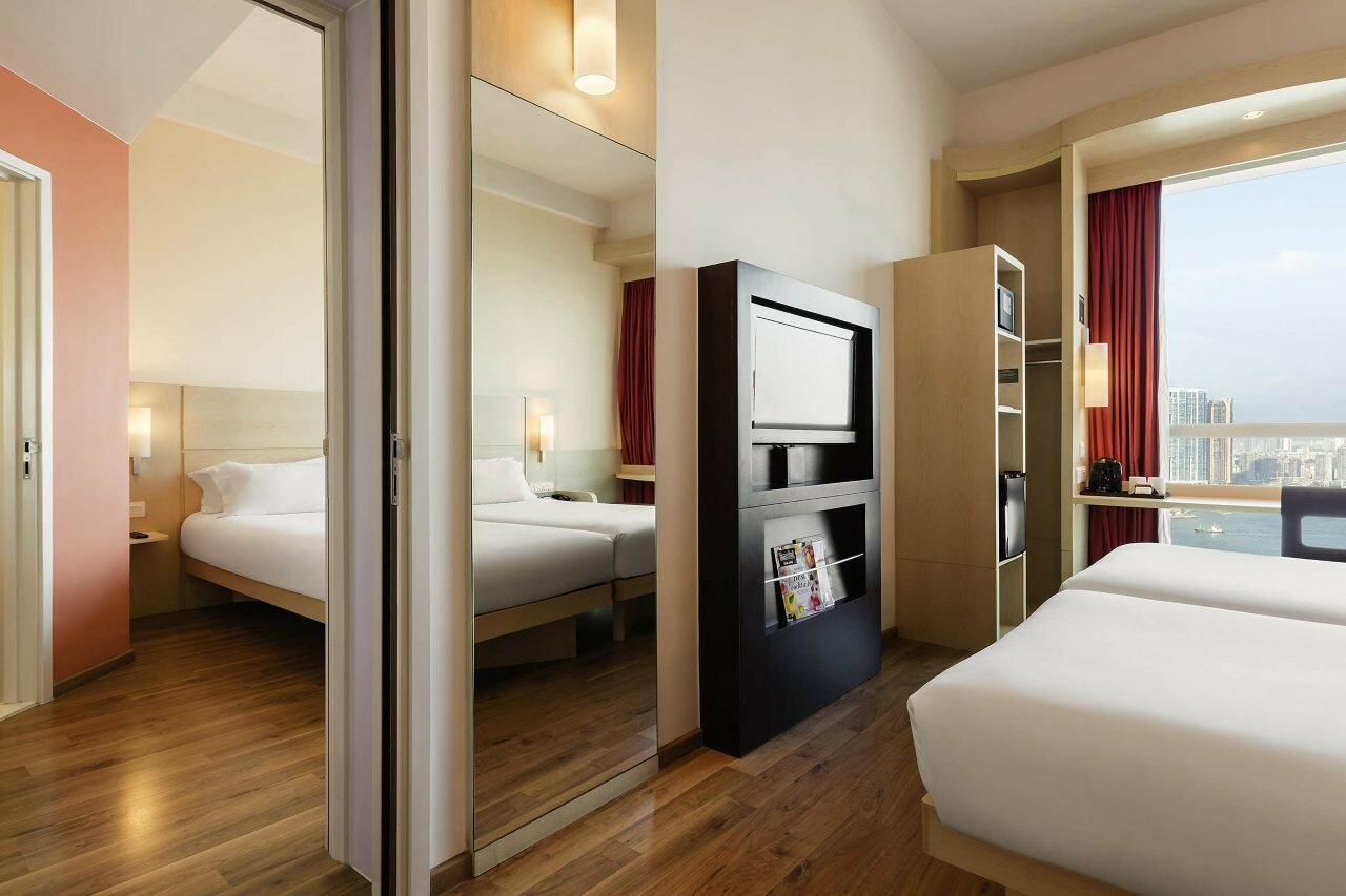 Фото Ibis Hong Kong Central And Sheung Wan 