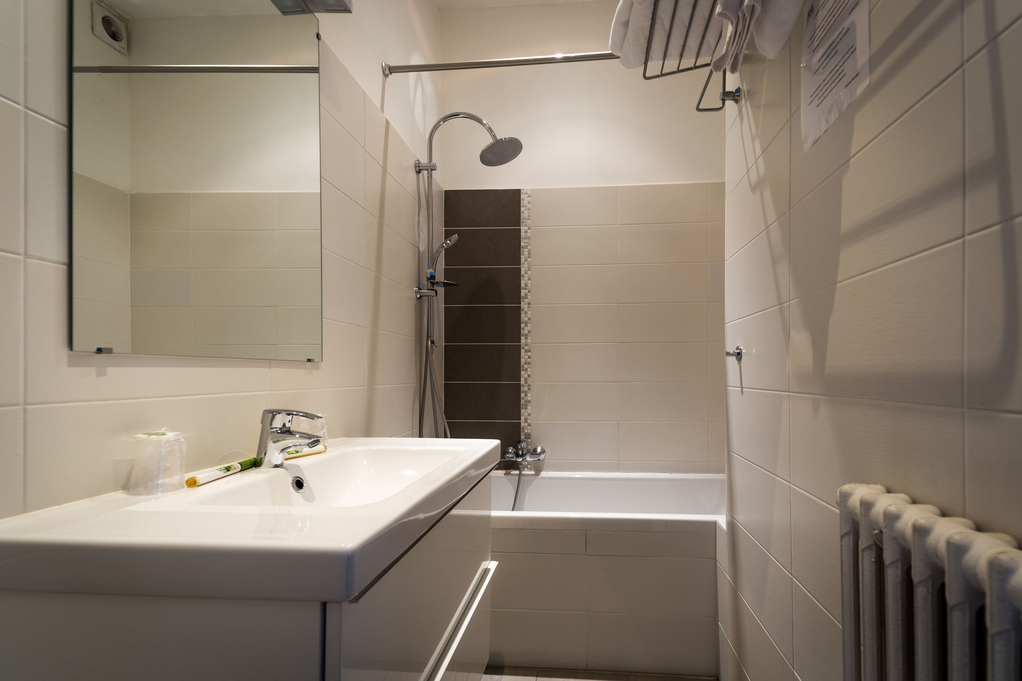 Фото Hotel Le Mondon