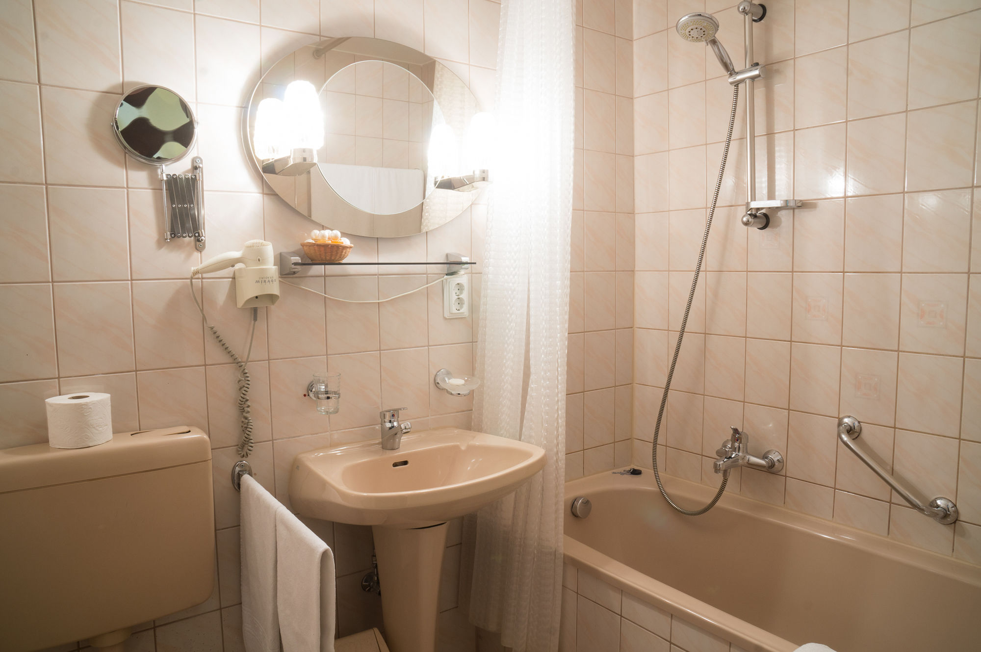 Фото Hotel Bajazzo