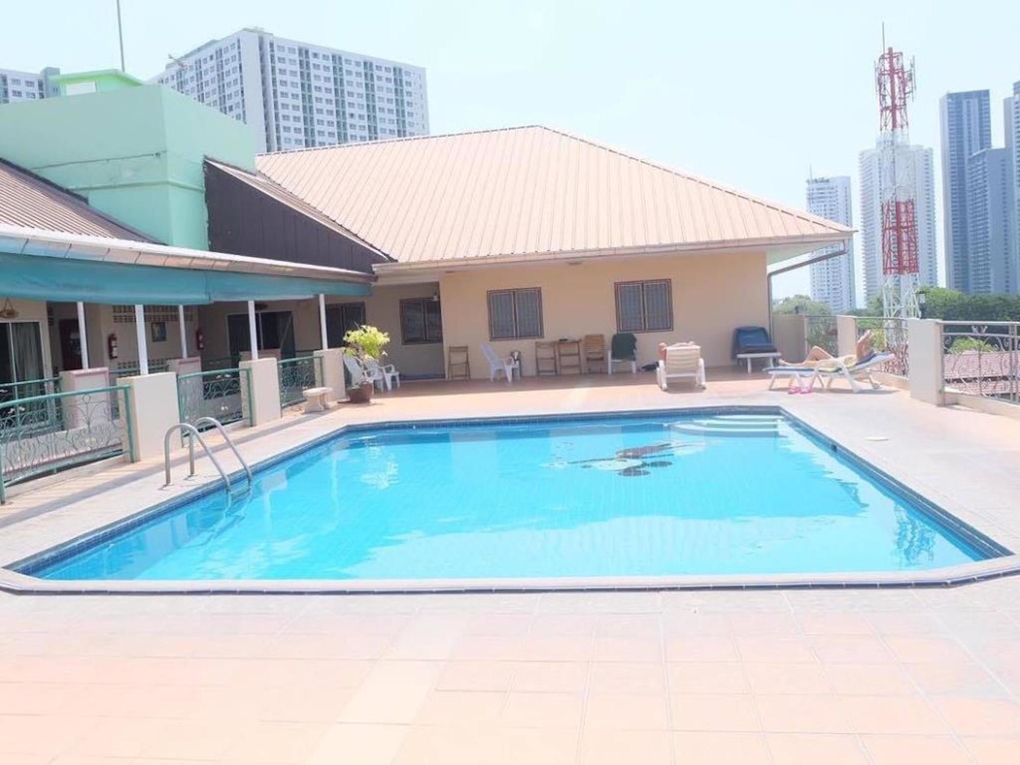 Фото Green Beach Pattaya