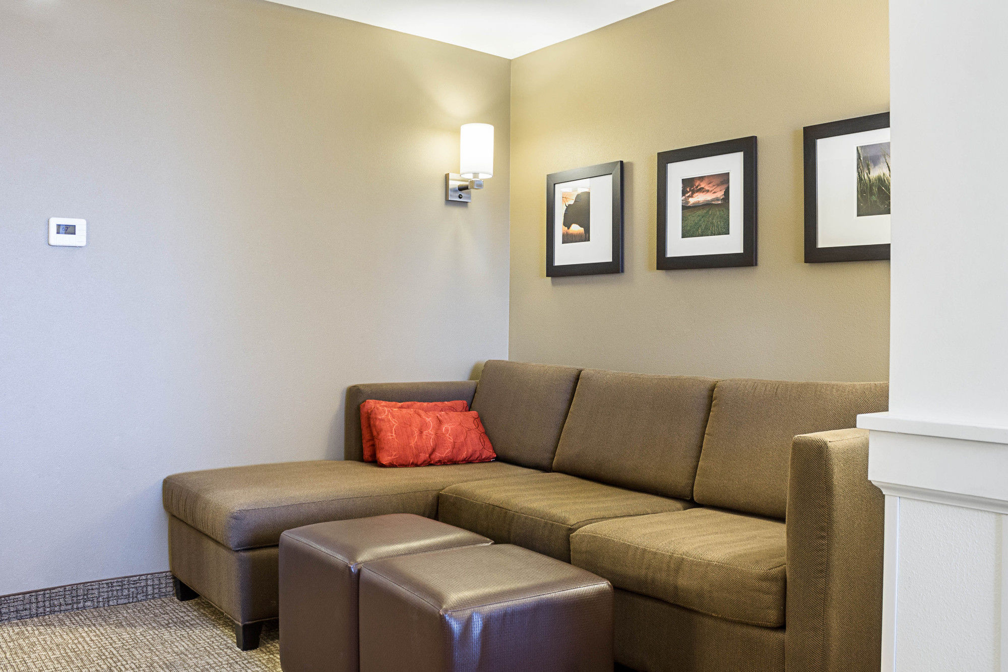 Фото Comfort Suites Medical Center