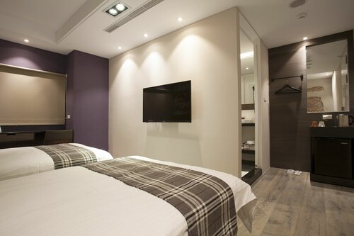 Гостиница P& x26; F Hotel