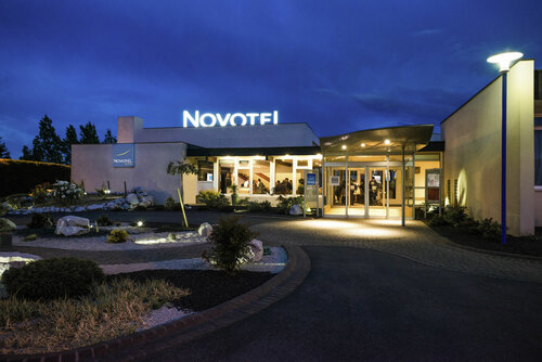 Гостиница Novotel Dijon Sud в Боне