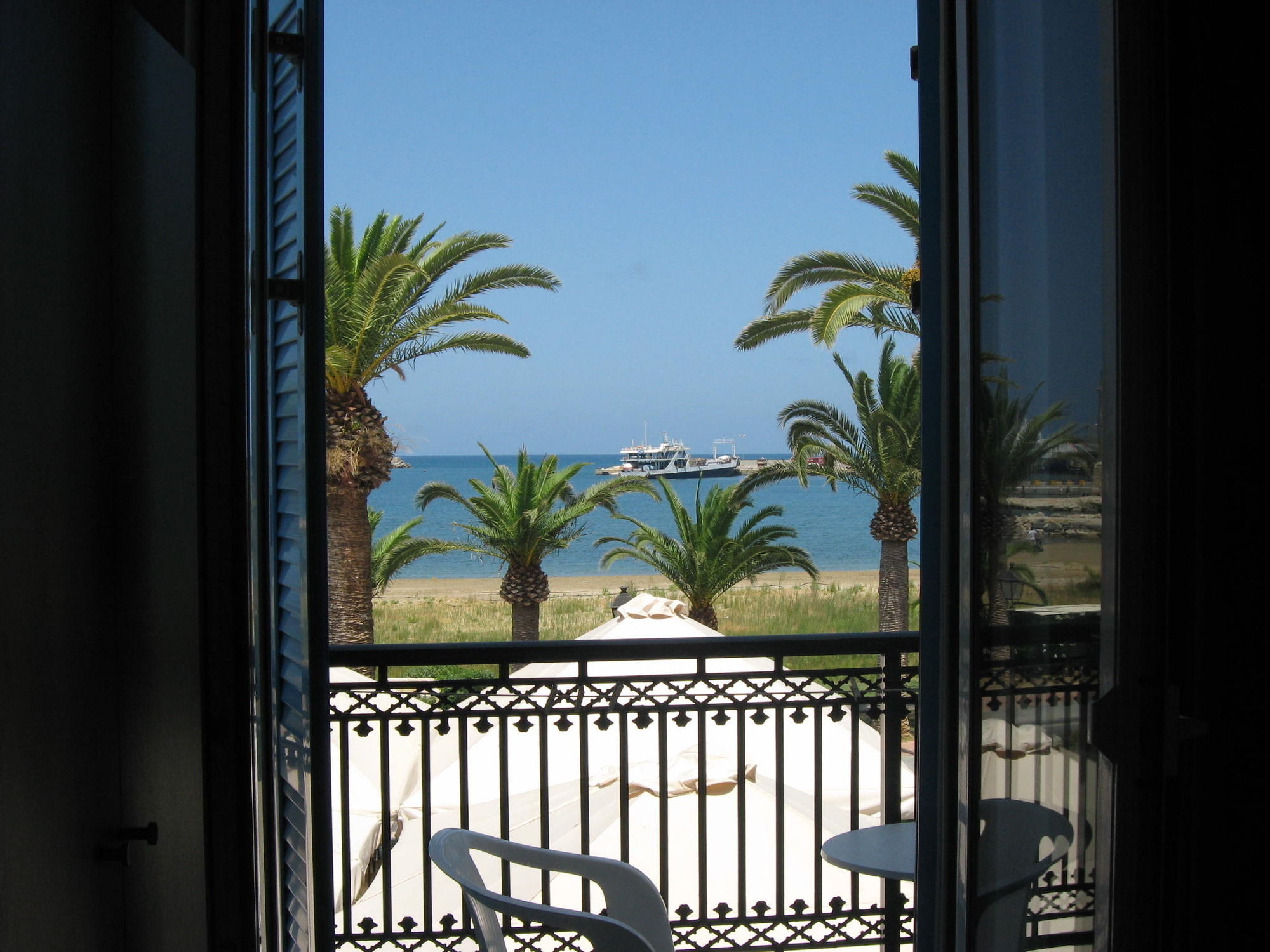 Фото Seafront Old Town